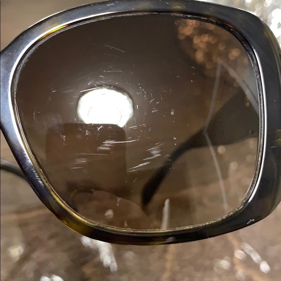 CHANEL Tortoise Shell CC Turnlock Sunglasses - Picture 10 of 16